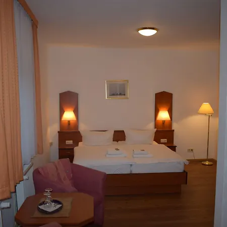 Отель Seeschloesschen Грос-Кёрис