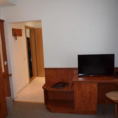 Отель Seeschloesschen 3*