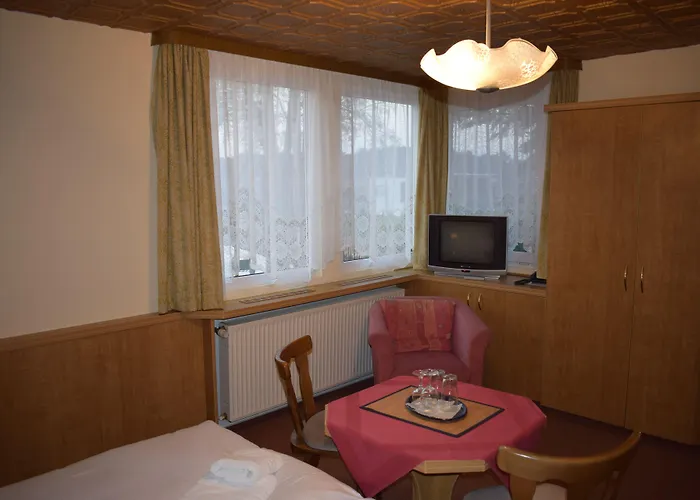 فندق Seeschloesschen 3*