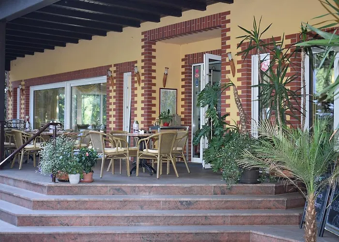 فندق Seeschloesschen 3*